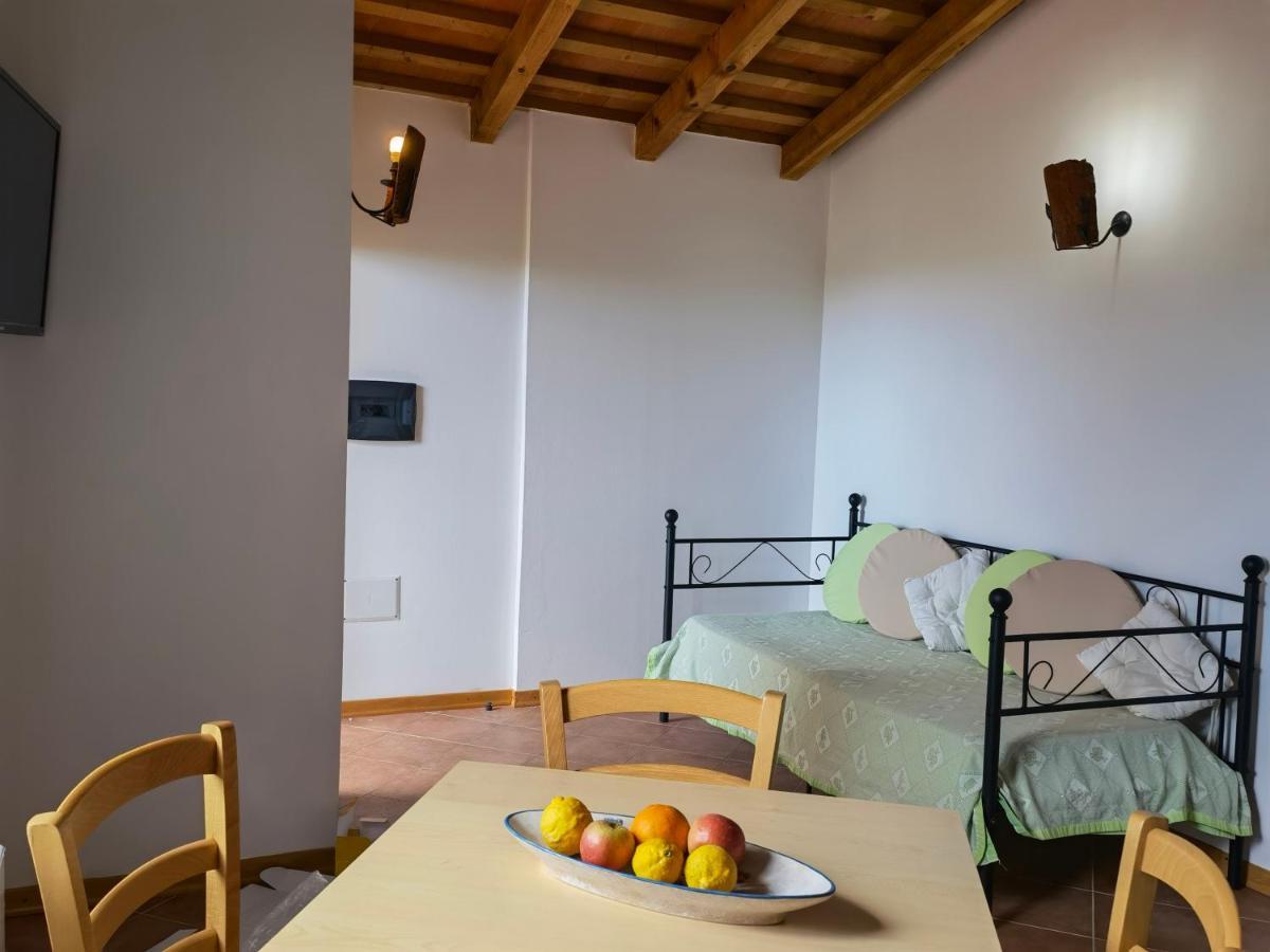 La Corte Degli Ulivi - Albergo Rurale Tresnuraghes Dış mekan fotoğraf