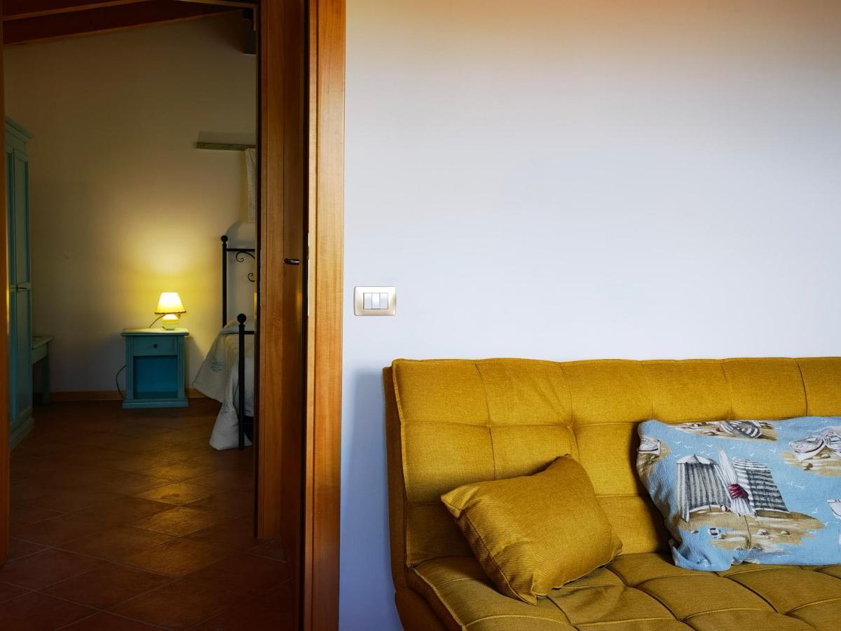 La Corte Degli Ulivi - Albergo Rurale Tresnuraghes Dış mekan fotoğraf